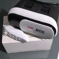 عینک واقعیت مجازی وی آر همراه با دسته