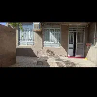 خانه-ی-ویلایی-به-همراه-دو-مغازه