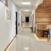 به یک نیرو خدماتی (خانم) نیازمندیم