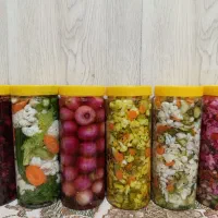 ترشی های خوش طعم و خوش عطر|خوردنی و آشامیدنی|قم, بکایی|دیوار