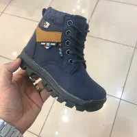 نیم بوت اسکالر