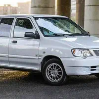 آموزش رانندگی بانوان
