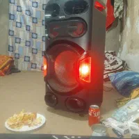 اسپیکر  بزرگ