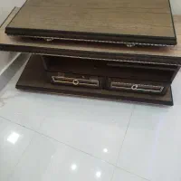 میز تلویزیون و کابینت آشپزخانه فلزی بفروش می‌رسد