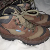 کفش دکتلون برای شیکپوشان