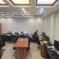 کارمند اداری