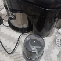 چرخ گوشت وآبمیوه گیر۳کاره