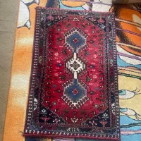 این قالیچه دست بافت قدیم