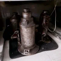 بوق بادی و اچار چرخ کامیون و جک ۲۵ تنی