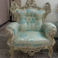 مبلمان ۷نفره سلطنتی همراه میز غذاخوری