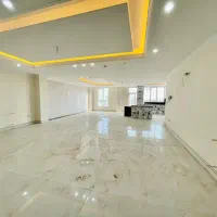کلید نخورده ۲۰۰ متر ۴ خواب/تاپ لوکیشن طالقانی