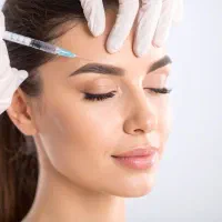 بوتاکس تخصصی در کلینیک مجتمع خلیج فارس|خدمات آرایشگری و زیبایی|شیراز, شهرک گلستان|دیوار
