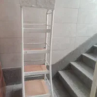 قفسه و استند اهنی