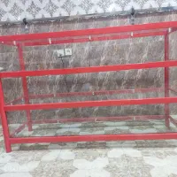 ویترین فلزی در حد نو