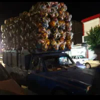 توپ والیبال و فوتبال