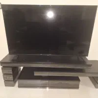 تلوزیون ومیز تلوزیون باهم