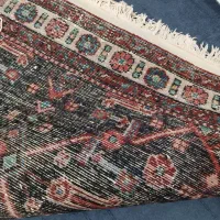 فرش پشم گوسفند قدیمی هنر دست مادرم هستش|فرش|قم, زاد|دیوار