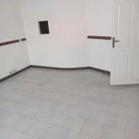 ۱۰۰متر آپارتمان در بر فرجام رهن و اجاره