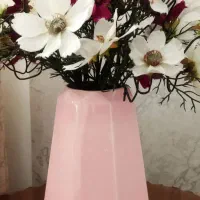 گل و گلدان