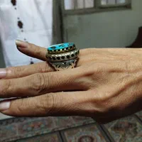 انگشتر فیروزه کهنه وزن۳۵ گرم