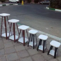 استند گل  ۶ تایی چهارپایه گل زیر گلدان