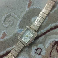 ساعت زیبای طلایی زنانه