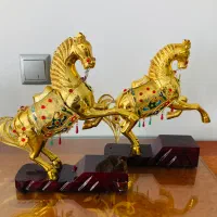 مجسمه برنجی وارداتی