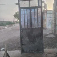 در اتاق دست دوم