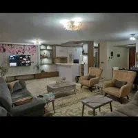 معاوضه ویلایی دو طبقه بهارستان با اپارتمان ۳ خوابه