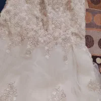 لباس عروس هرکس واسه کرایه یافروش خواست