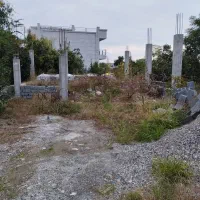 زمین ۲۰۰ متری با بنای نیمه ساخت قیمت با بنا