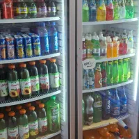 به۲نفر فروشنده در سوپر مارکت نیازمندیم