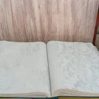 رنگ و کاغذ دیواری عایق