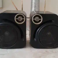 یک جفت بلندگو