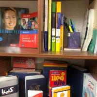 انگلیسی آلمانی عربی اسپانیایی فرانسه چینی ترکی