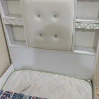 تخت خواب یک نفره