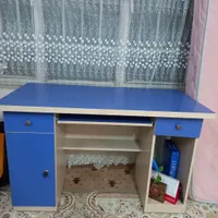 میز کامپیوتر و  تحریر