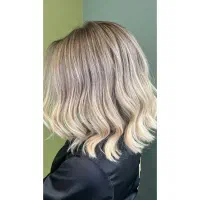 رنگ و کراتین۹۰۰ تومان