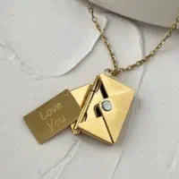 گردنبند پینترستی