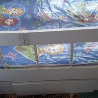 تخت طرح کلبه