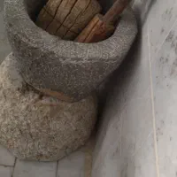 هوون|کلکسیون اشیاء عتیقه|مهریز, |دیوار