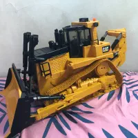 ماکت بلدوزر کاترپیلار