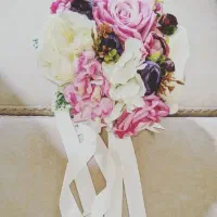 دسته گل عروس