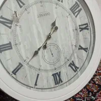 ساعت دیواری