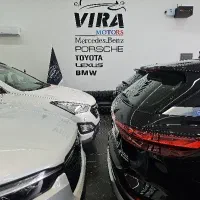 نیروی کار در نمایشگاه اتومبیل