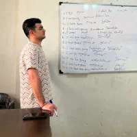 ۶ ماهه زبان انگلیسی حرف بزنید. ( تدریس تضمینی )