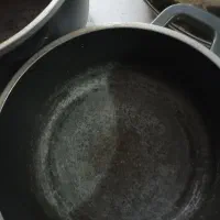 قابلمه چدن دوتا یدونه ماهیتابه|ظروف پختوپز|ری, دولتآباد|دیوار