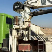 جرثقیل ۱۵ تن