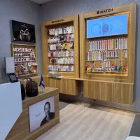 فروش دکور فروشگاه موبایل