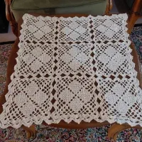 رومیزی قلاب بافی